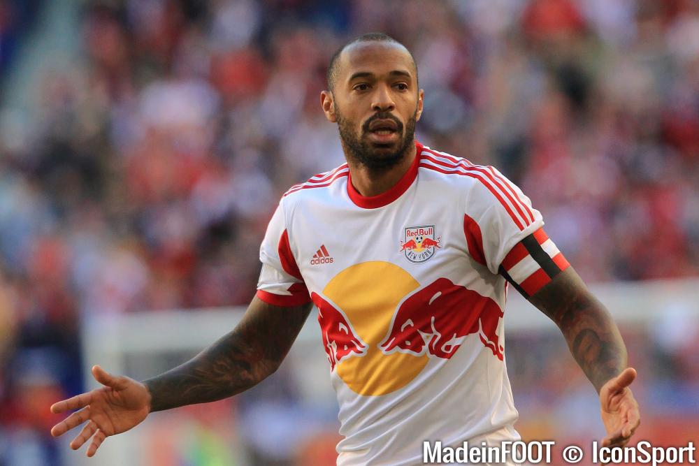 Aujourd'hui consultant, Thierry Henry souhaite qu'Arsenal recrute Karim Benzema.
