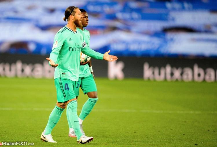 Tout juste revenu de blessure, Sergio Ramos est apparu très emprunté hier soir à Stamford Bridge