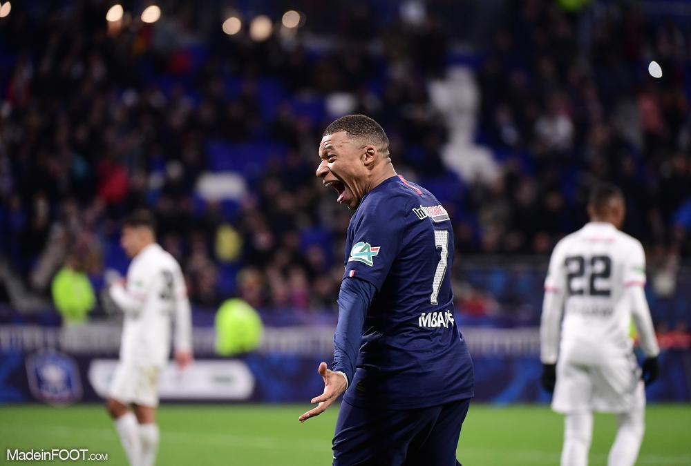 Mbappé fait la Une en Espagne