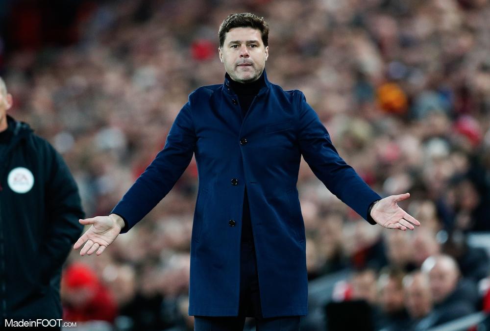 Mauricio Pochettino sur le banc de Tottenham 