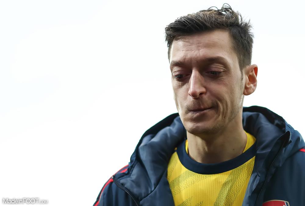 Mesut Özil, 31 ans, a délivré 2 passes décisives en 18 matches de Premier League cette saison.