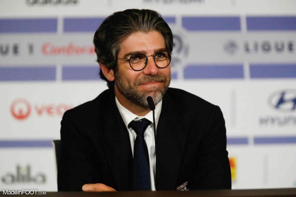 Juninho, l'ancien milieu de terrain et directeur sportif de l'OL.