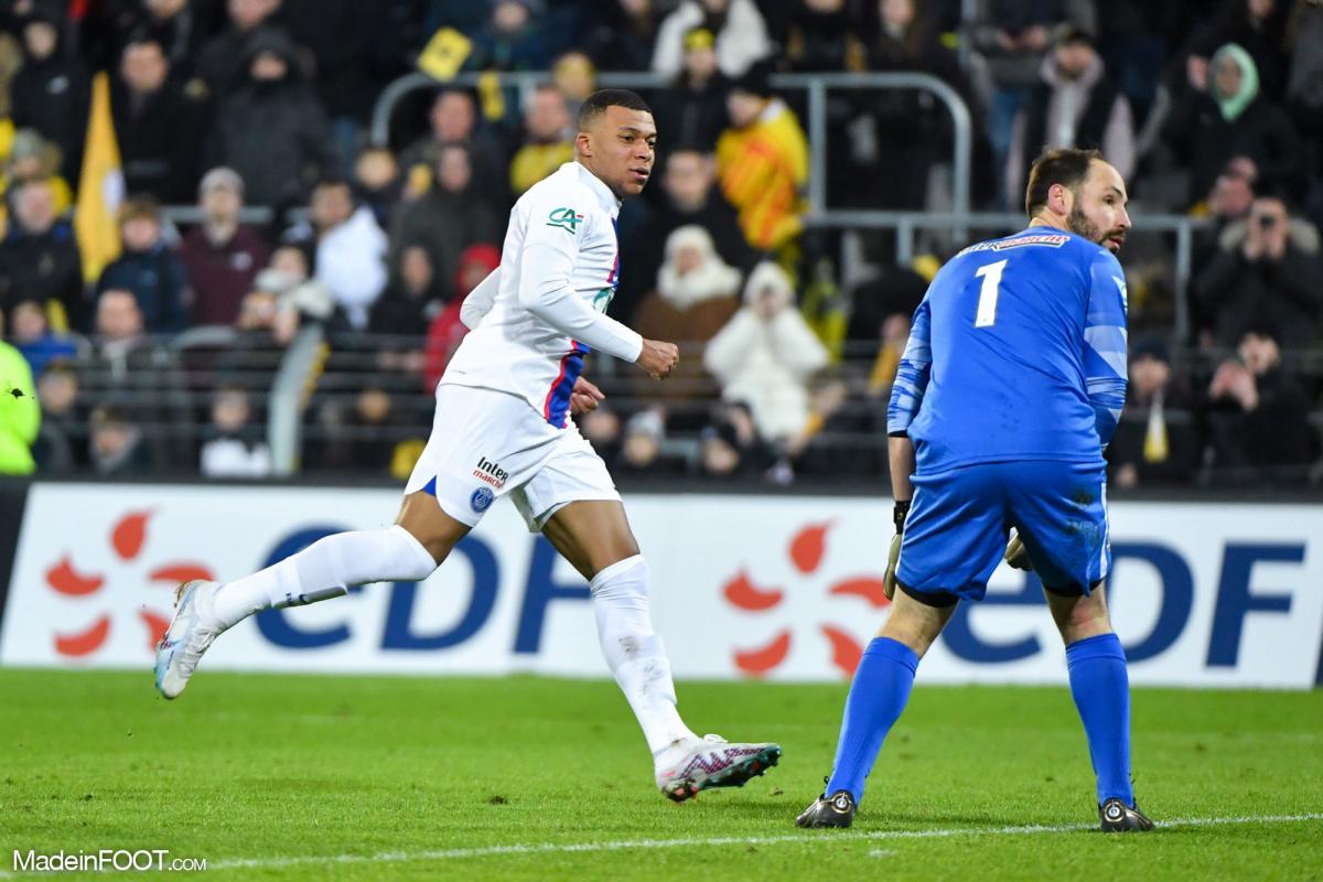 Kylian Mbappé sous les couleurs parisiennes