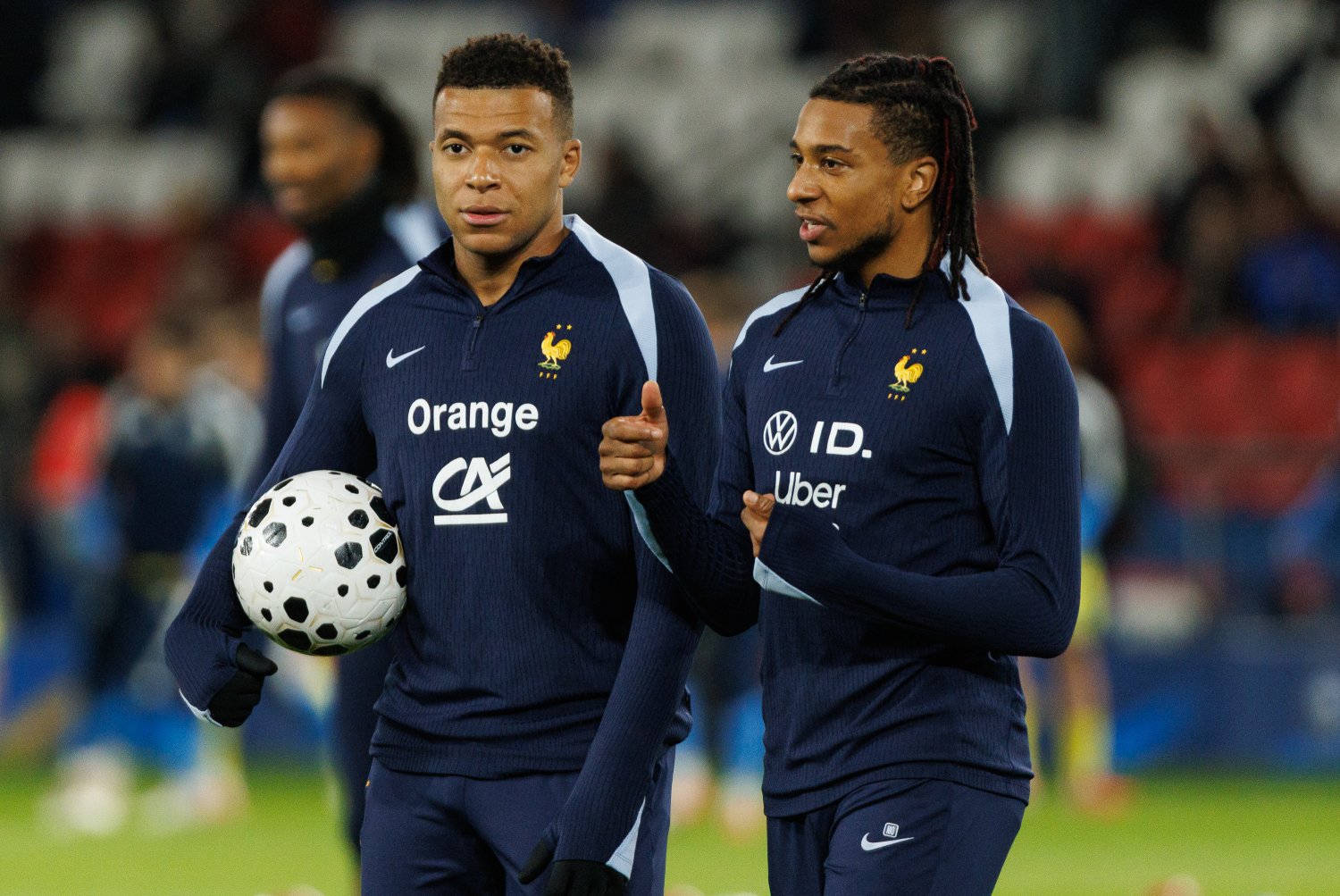 Michael Olise (France), Kylian Mbappé (France)