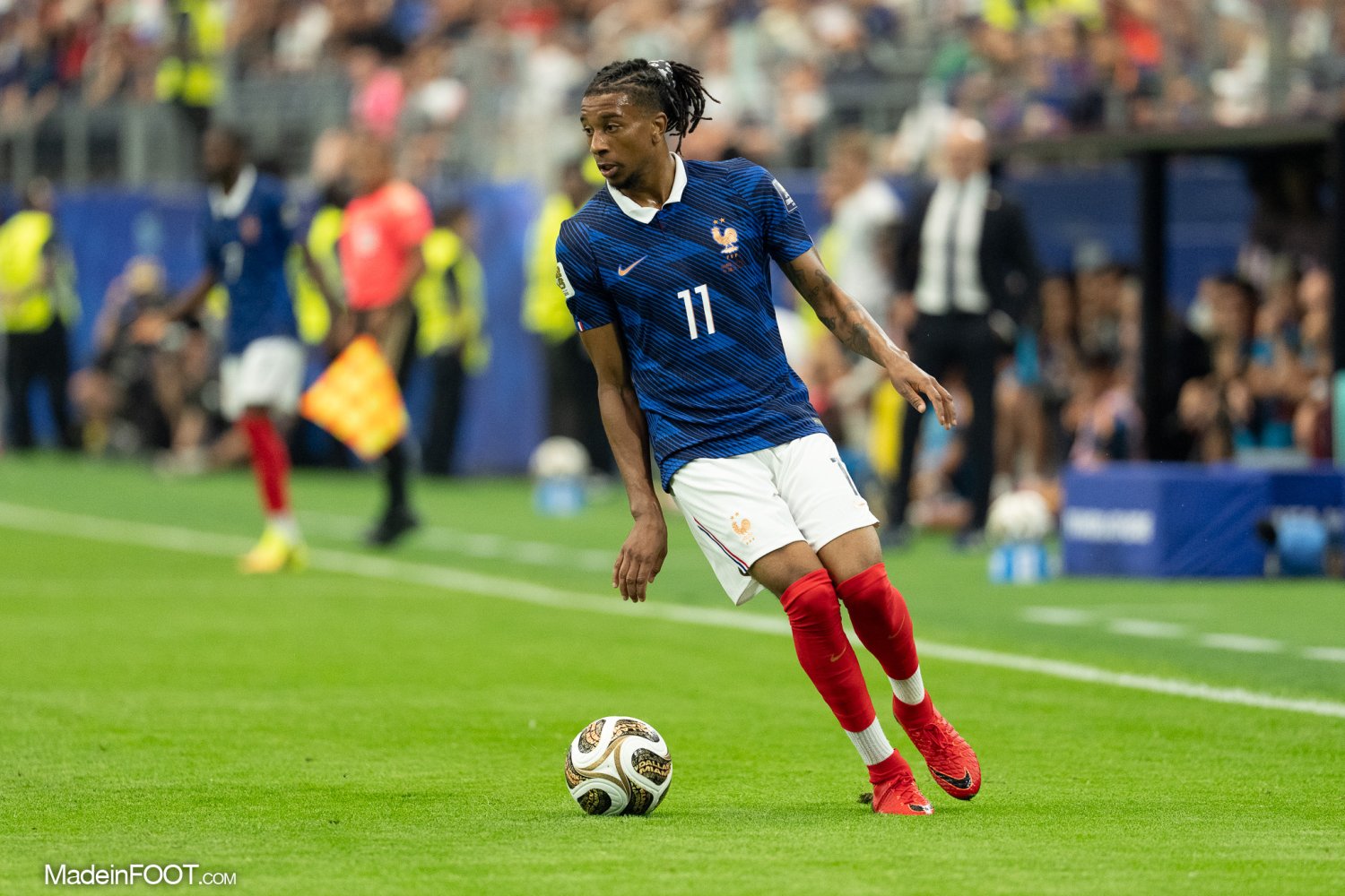 Buzz - Les toutes nouvelles images de Kylian Mbappé avec Ester Expósito