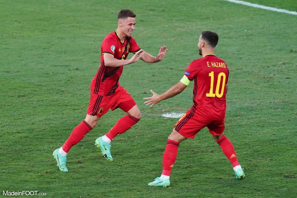 Les compositions d'équipes officielles de Belgique - Maroc