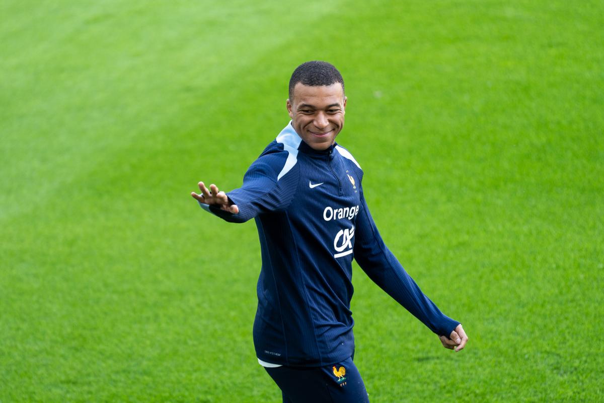 Kylian Mbappé avec l'équipe de France