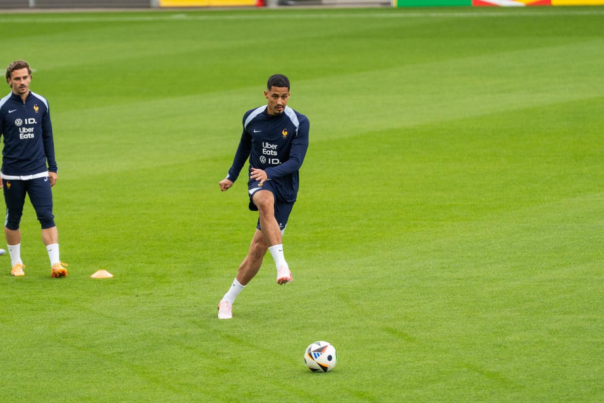 William Saliba, ici sous les couleurs de l'équipe de France.