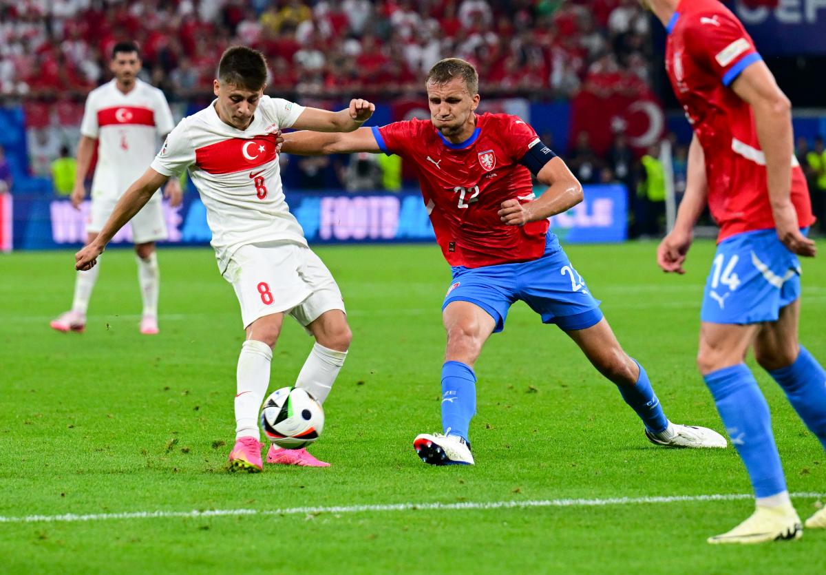 Arda Güler et Tomas Soucek.