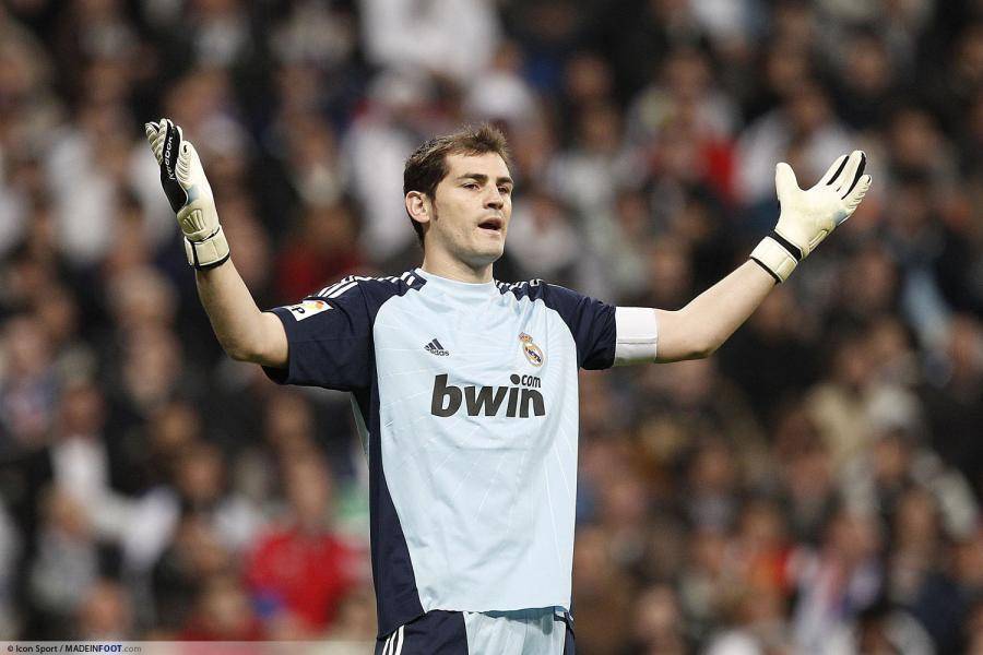 Iker Casillas a reçu un appel de José Mourinho après son infarctus 
