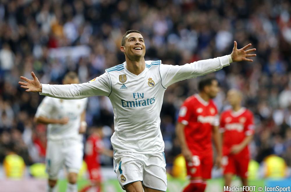 Cristiano Ronaldo avec le maillot du Real Madrid. 