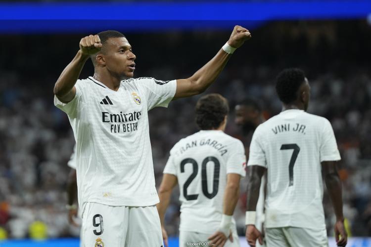 Le Real Madrid s'impose facilement face au Real Valladolid.