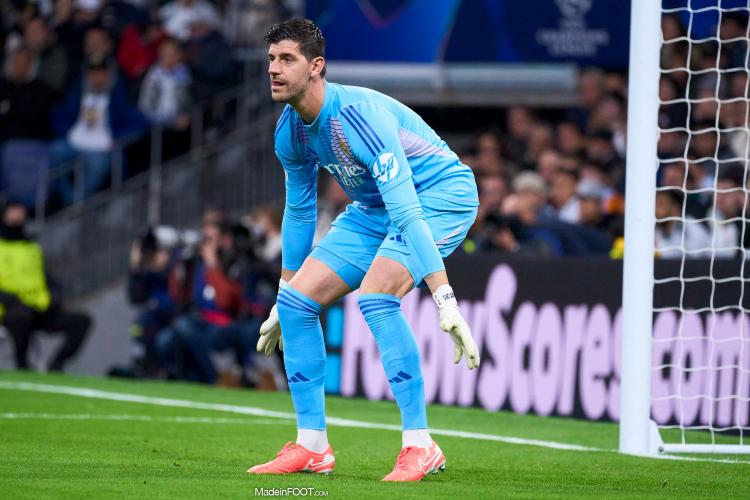 Real Madrid - Thibaut Courtois vole au secours de Donnarumma après la blessure de Musiala