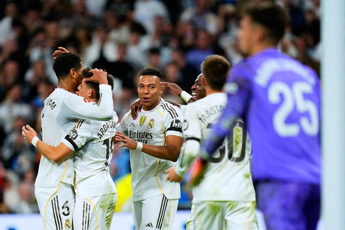 Real Madrid - La compo officielle du Real pour le match de LDC face   Liverpool