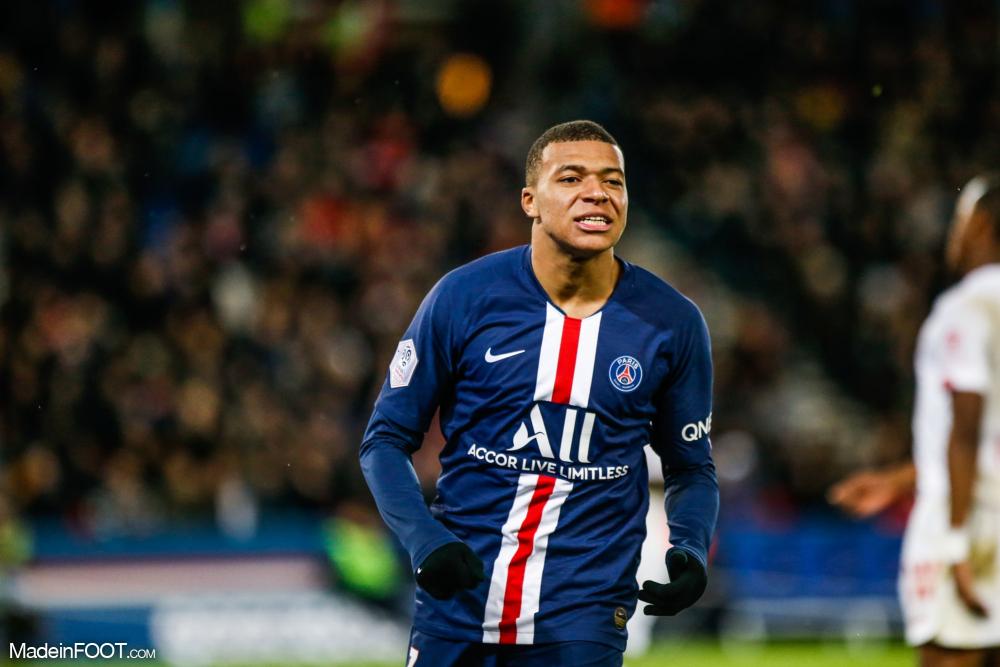 Kylian Mbappé sous le maillot du PSG