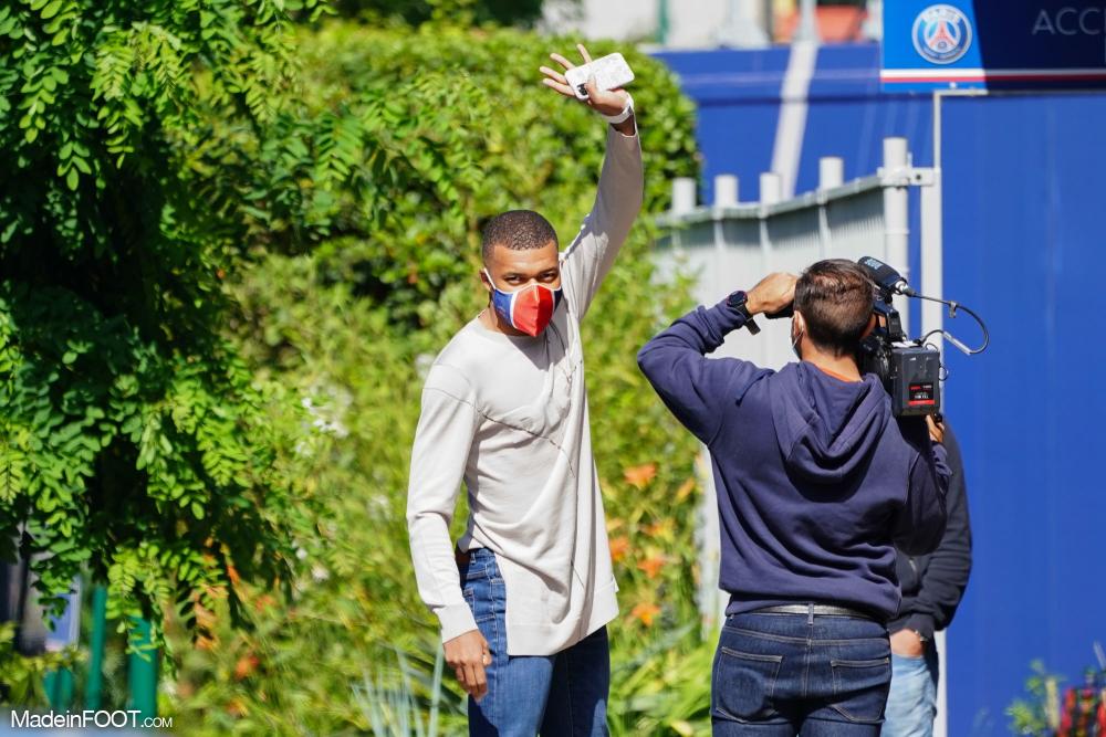 Kylian Mbappé va bien entamer une 4e saison au PSG.
