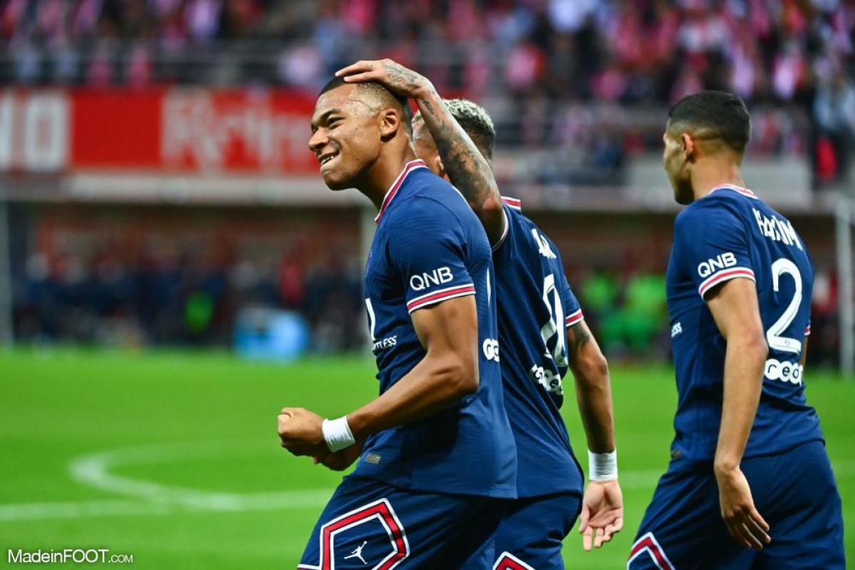 Kylian Mbappé qui célèbre son but avec le PSG