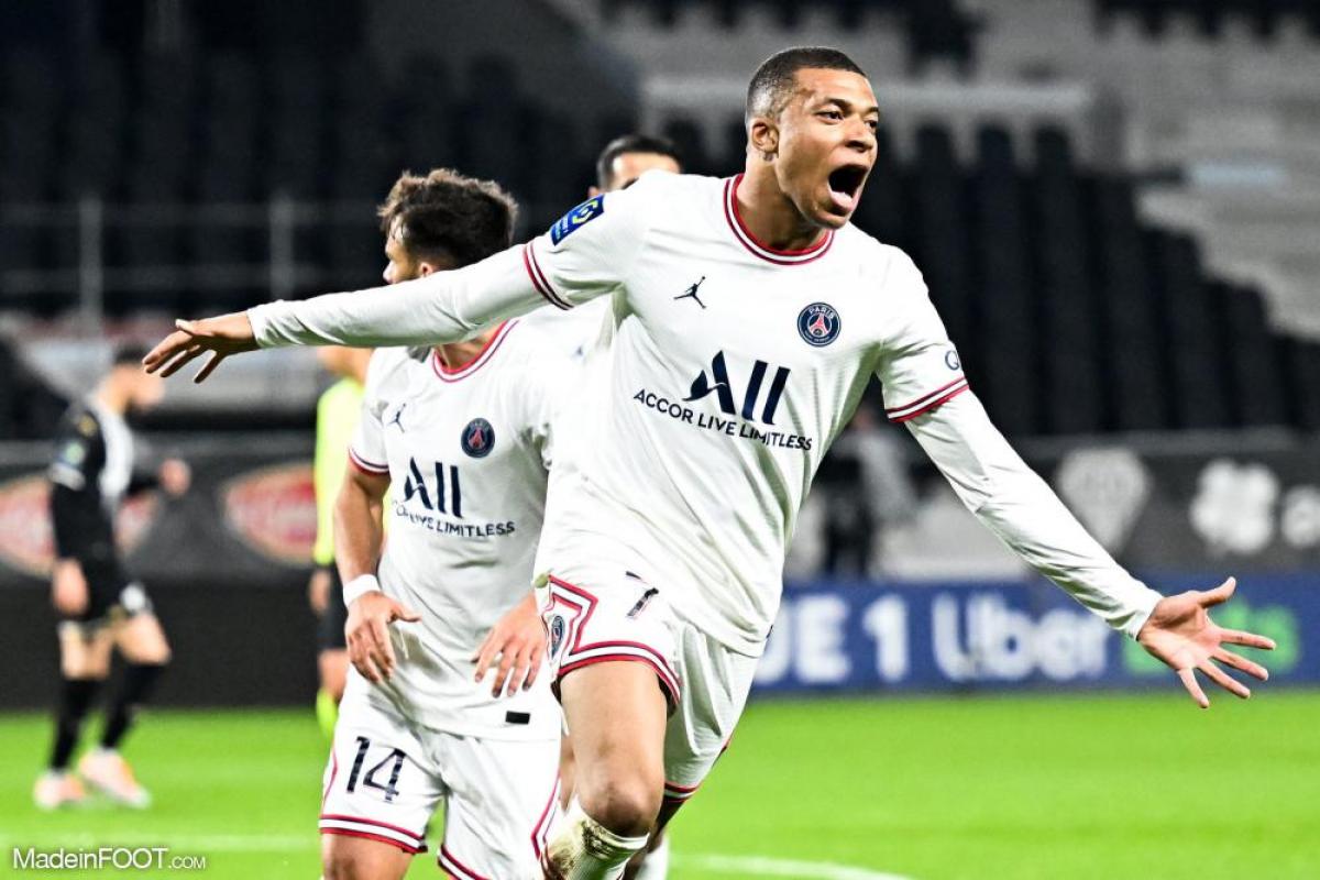 Kylian Mbappé, joueur du PSG
