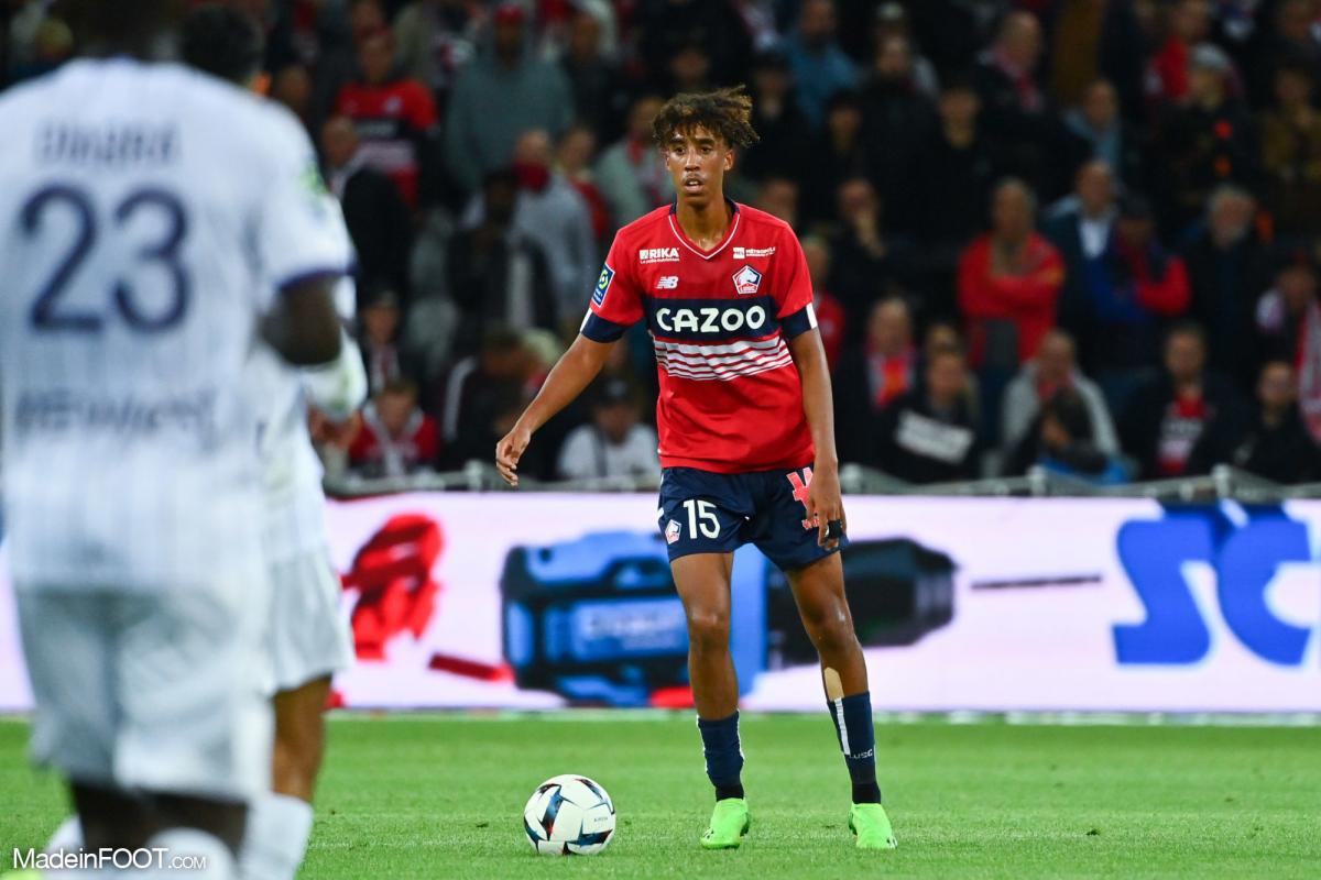 Leny Yoro plaît en Europe, mais le LOSC ne veut pas s'en séparer.
