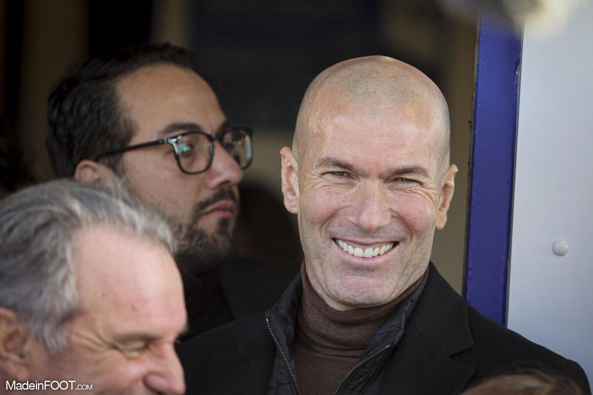 Zinedine Zidane veut retrouver un poste d'entraîneur