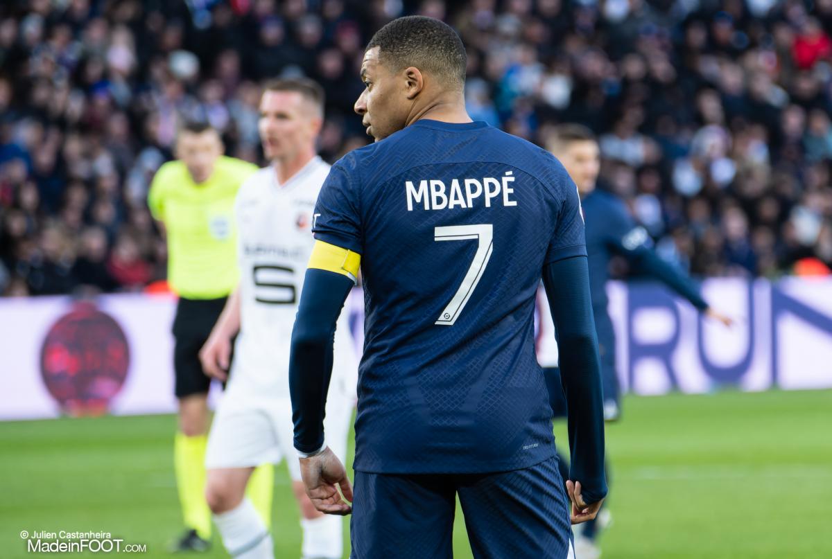 Kylian Mbappé avec le PSG 