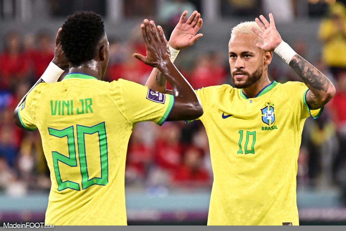 Vinicius Jr, ici sous les couleurs du Brésil, aux côtés de Neymar.