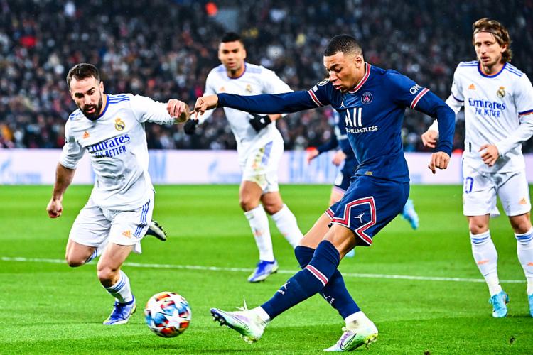 Dani Carvajal et Kylian Mbappé