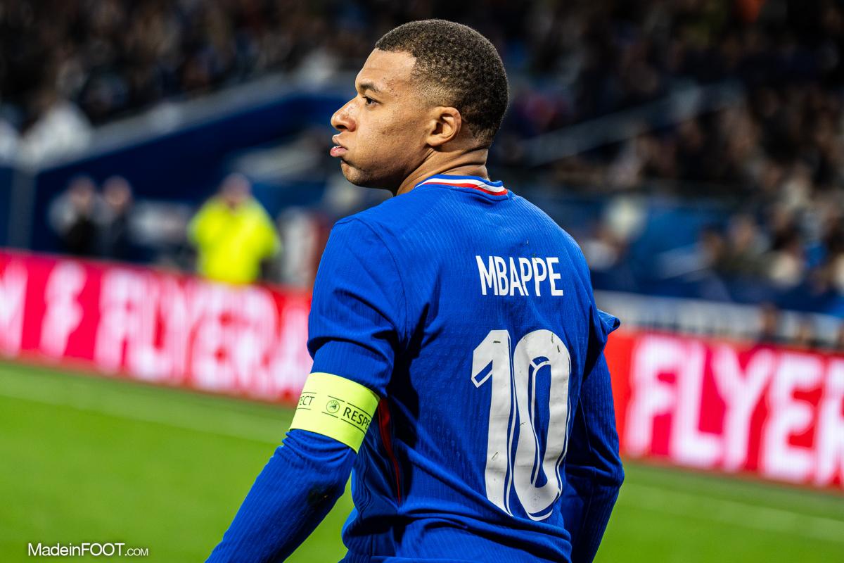 Kylian Mbappé avec la France