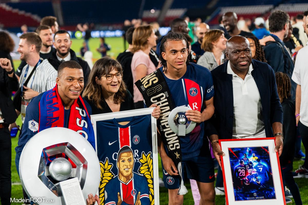 Wilfrid Mbappé avec sa famille