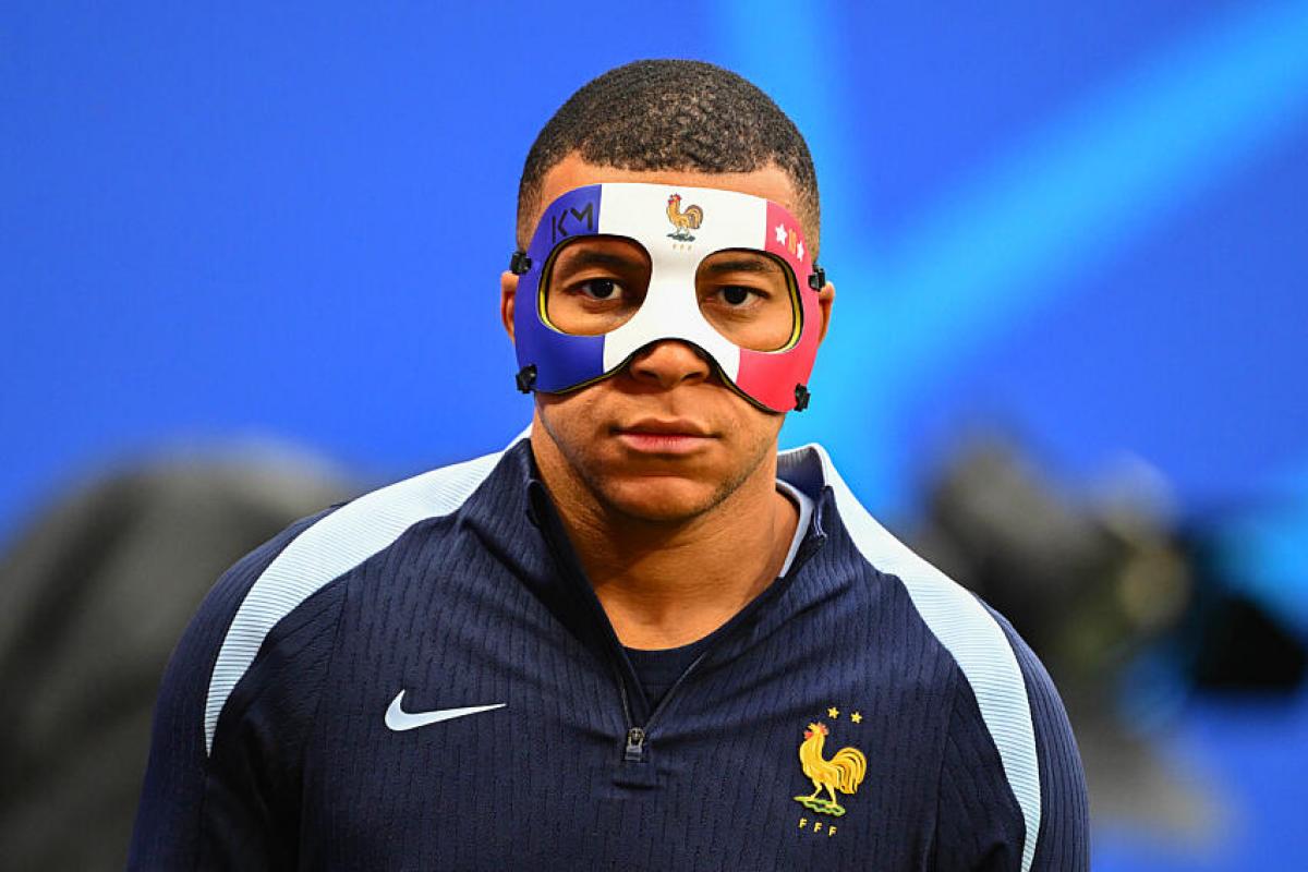 Kylian Mbappé critiqué par le RN