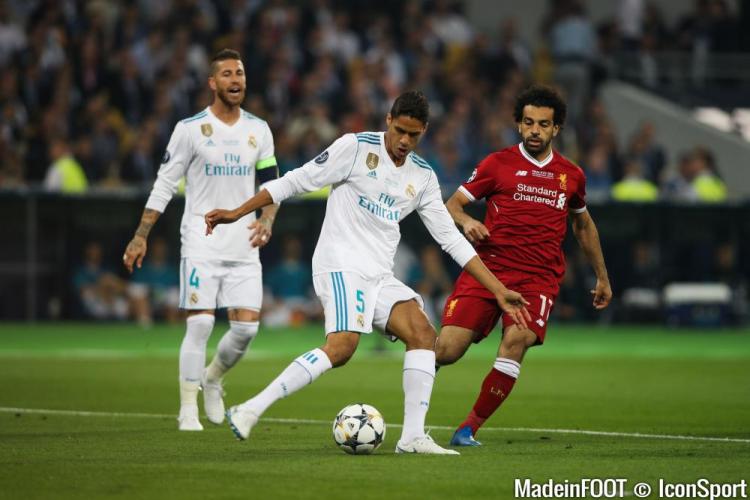Raphaël Varane et Sergio Ramos, avec le Real Madrid.