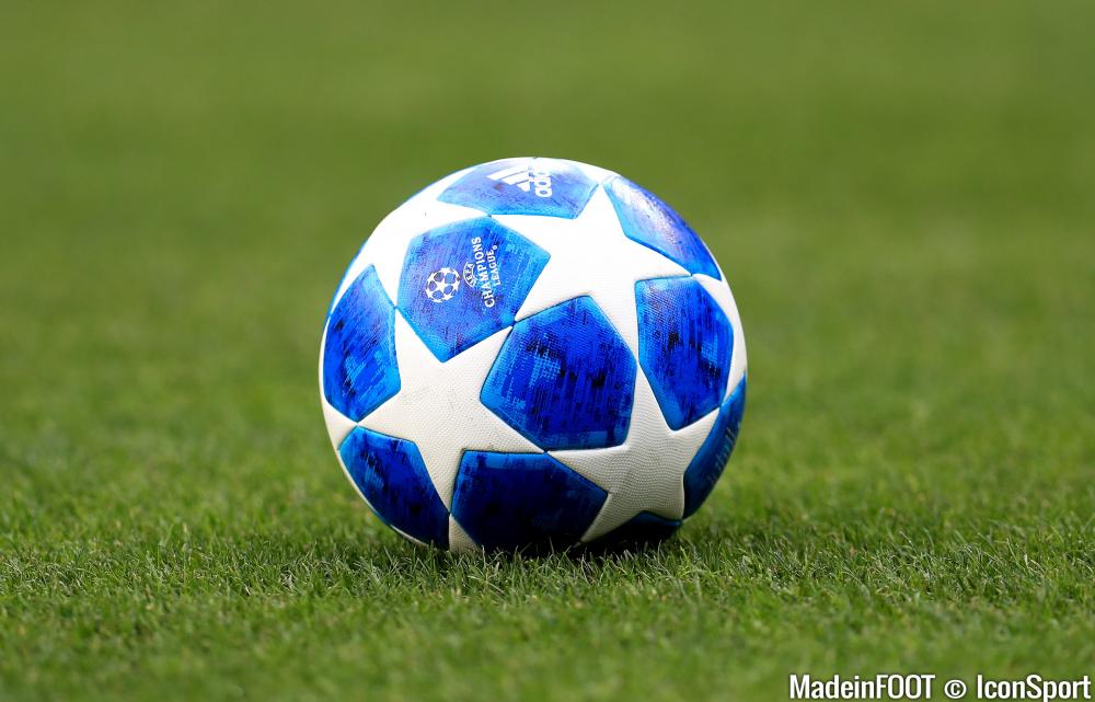 Le ballon de la Ligue des Champions