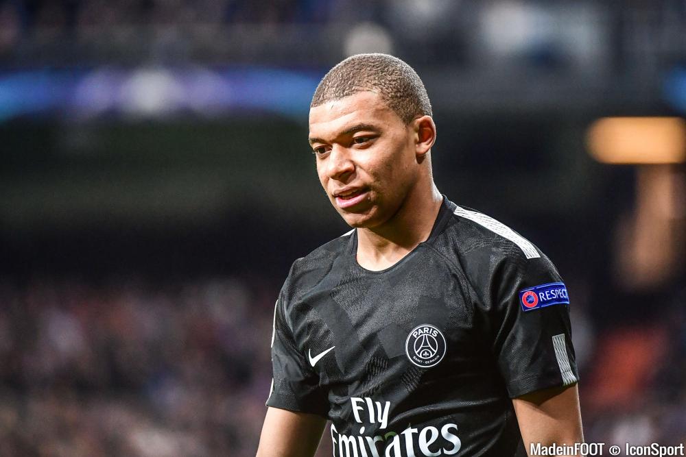 Mbappe teste sa cheville lors de l'entraînement de ce dimanche