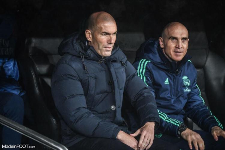 Zidane sur le banc
