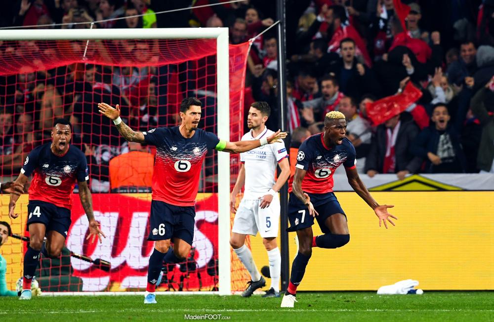Osimhen (à droite) et Gabriel (à gauche) sont visés par le Real.