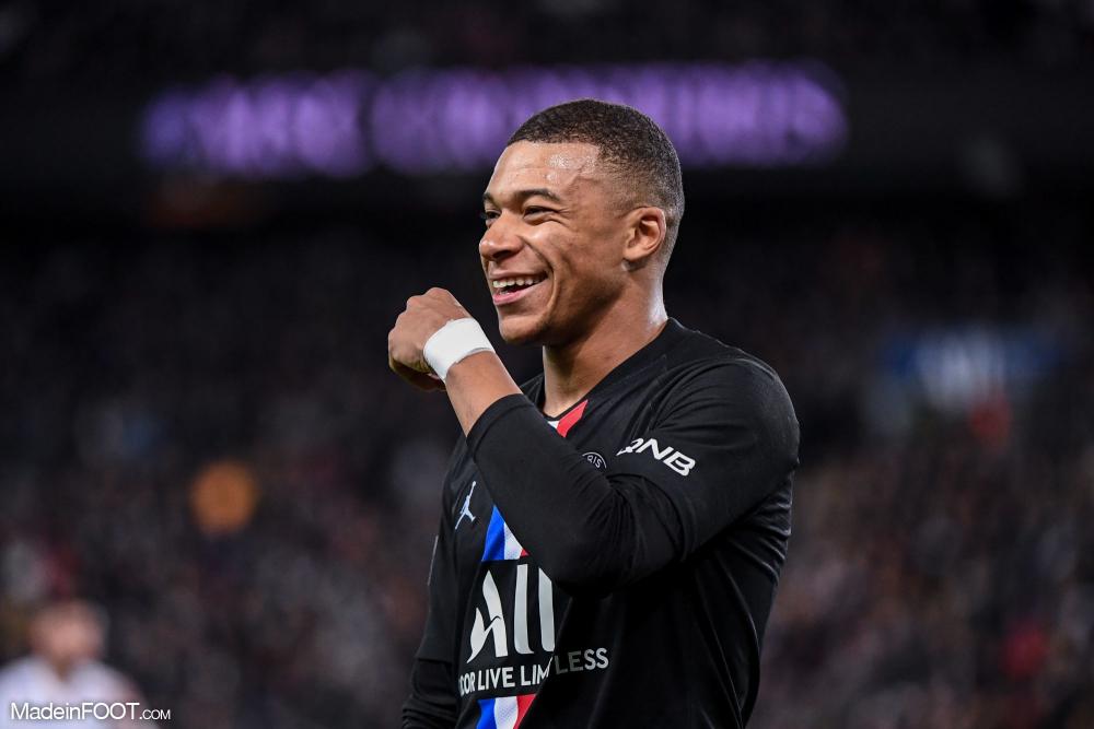 Kylian Mbappé sous le maillot du PSG 