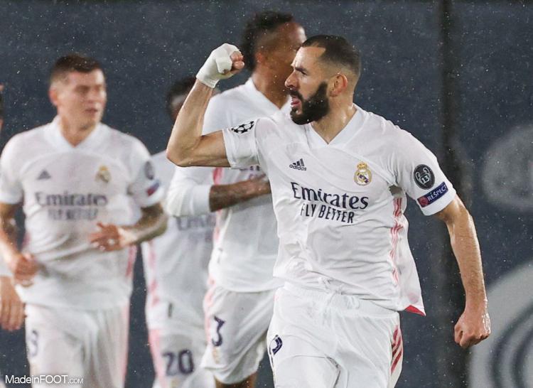 Benzema célébrant son but
