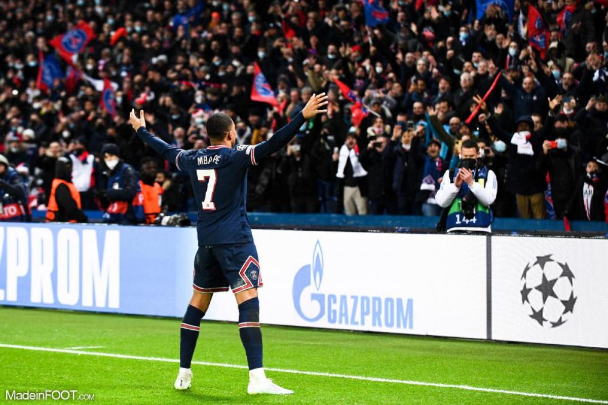 Kylian Mbappé avec le PSG.