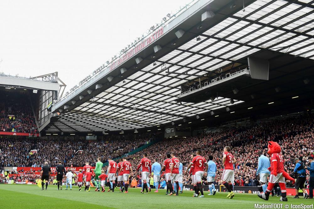 A 17 ans, Alvaro Fernandez Carreras va s'engager avec Manchester United.