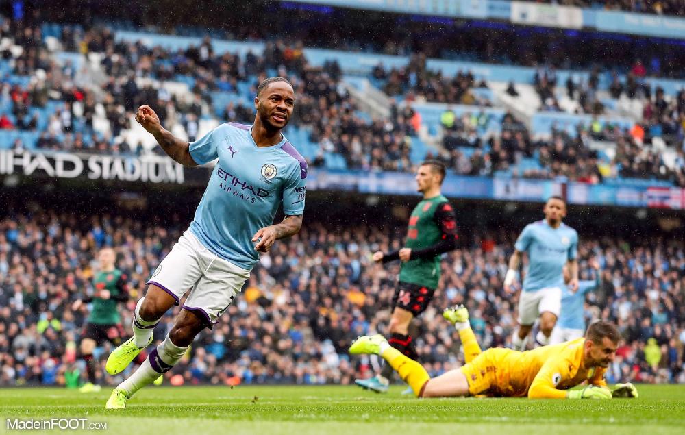 Guardiola a convoqué Raheem Sterling.