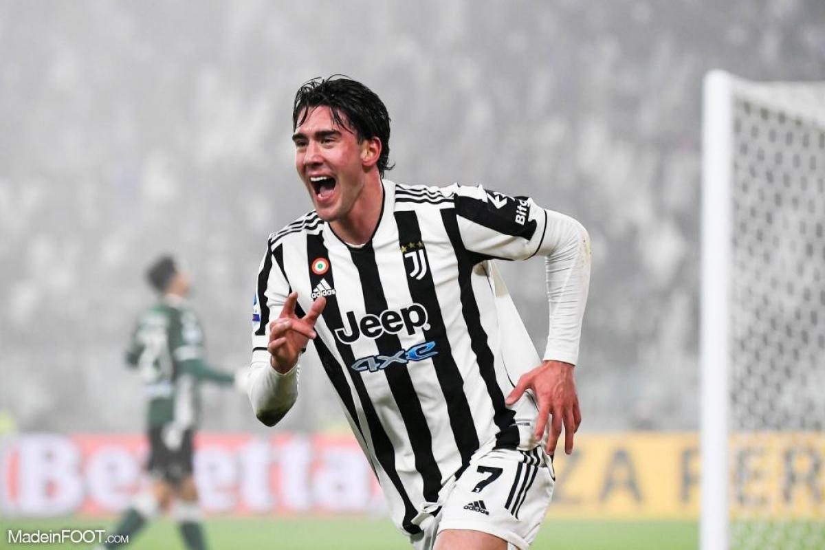 Dusan Vlahovic avec la Juventus.